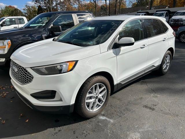 used 2024 Ford Edge car, priced at $33,500