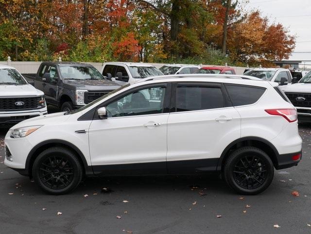 used 2013 Ford Escape car, priced at $8,000