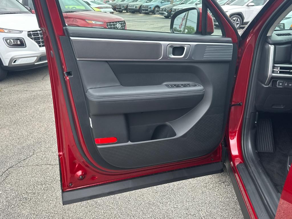 new 2025 Hyundai SANTA FE HEV car, priced at $39,185