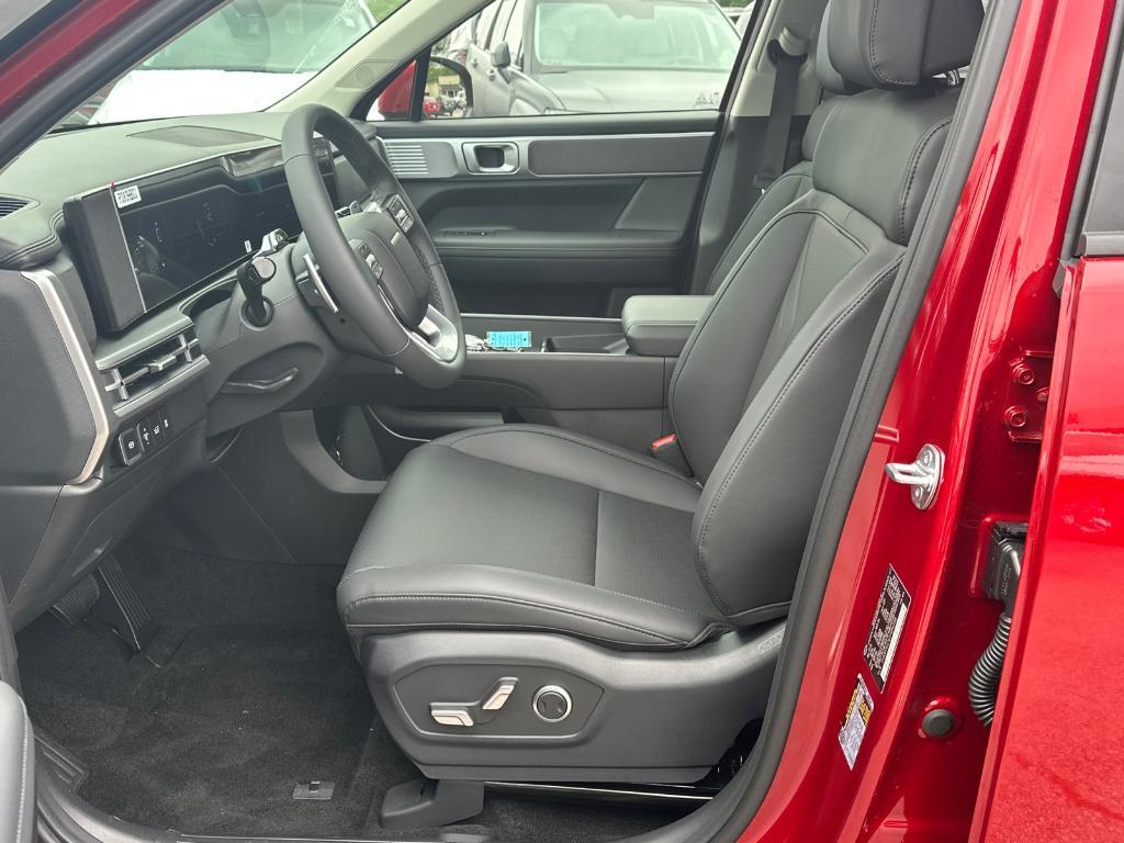 new 2025 Hyundai SANTA FE HEV car, priced at $39,185