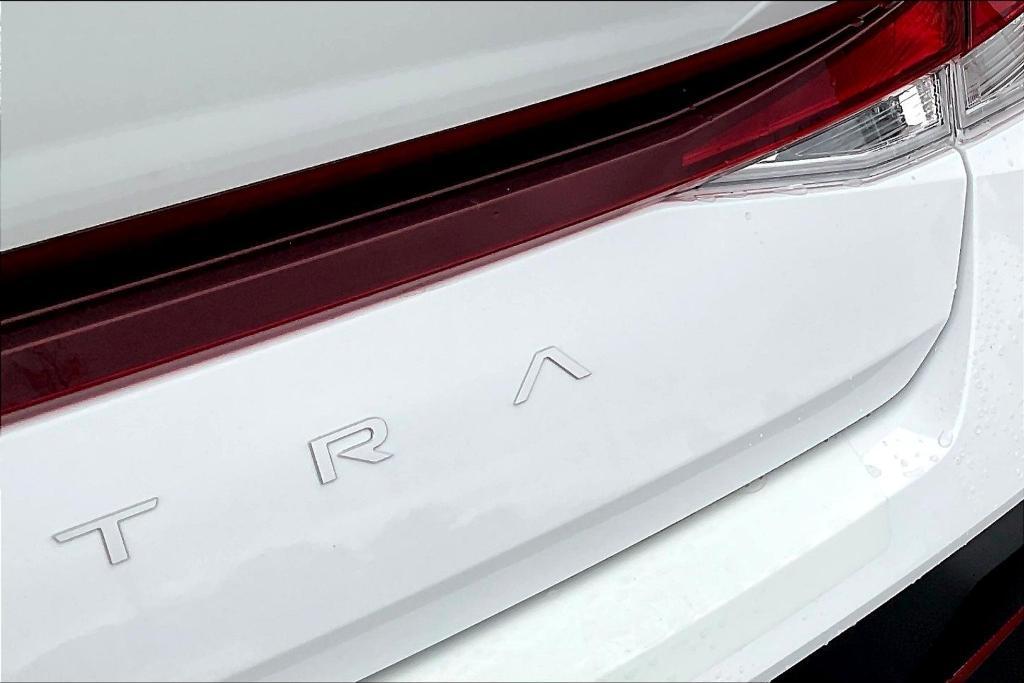 new 2025 Hyundai Elantra car, priced at $25,741