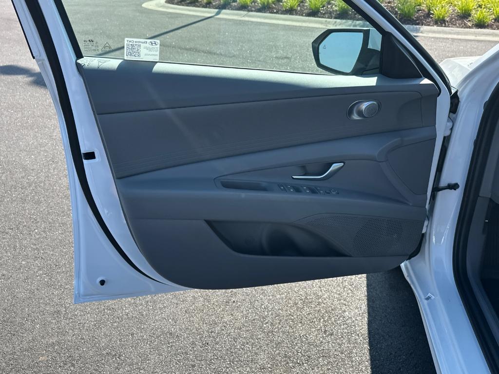 new 2025 Hyundai Elantra car, priced at $23,411