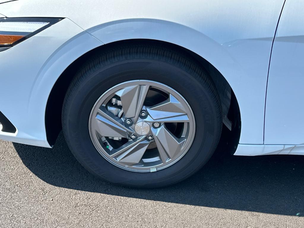 new 2025 Hyundai Elantra car, priced at $23,411