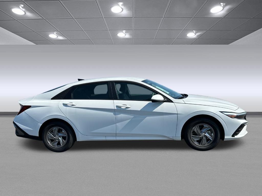 new 2025 Hyundai Elantra car, priced at $23,411