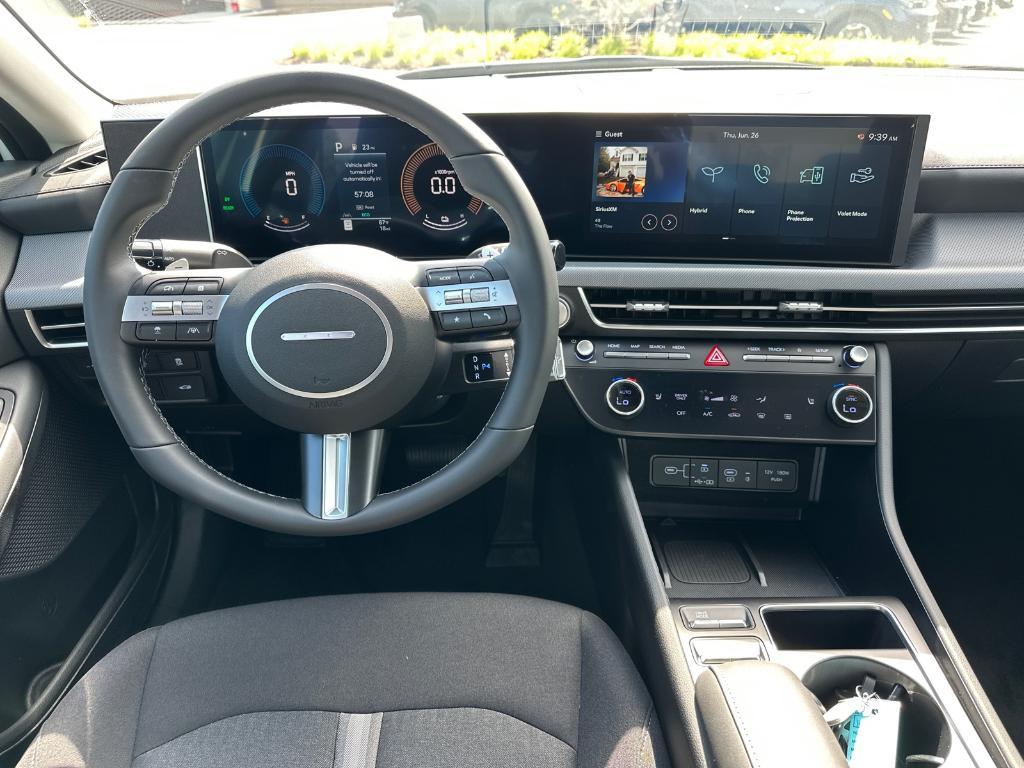 new 2025 Hyundai Sonata Hybrid car, priced at $33,799