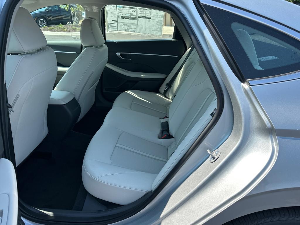 new 2025 Hyundai Sonata car, priced at $28,821