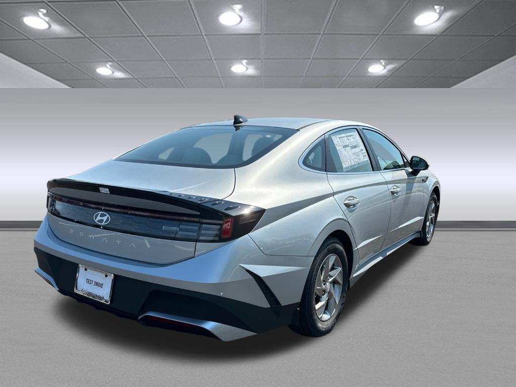 new 2025 Hyundai Sonata car, priced at $28,821