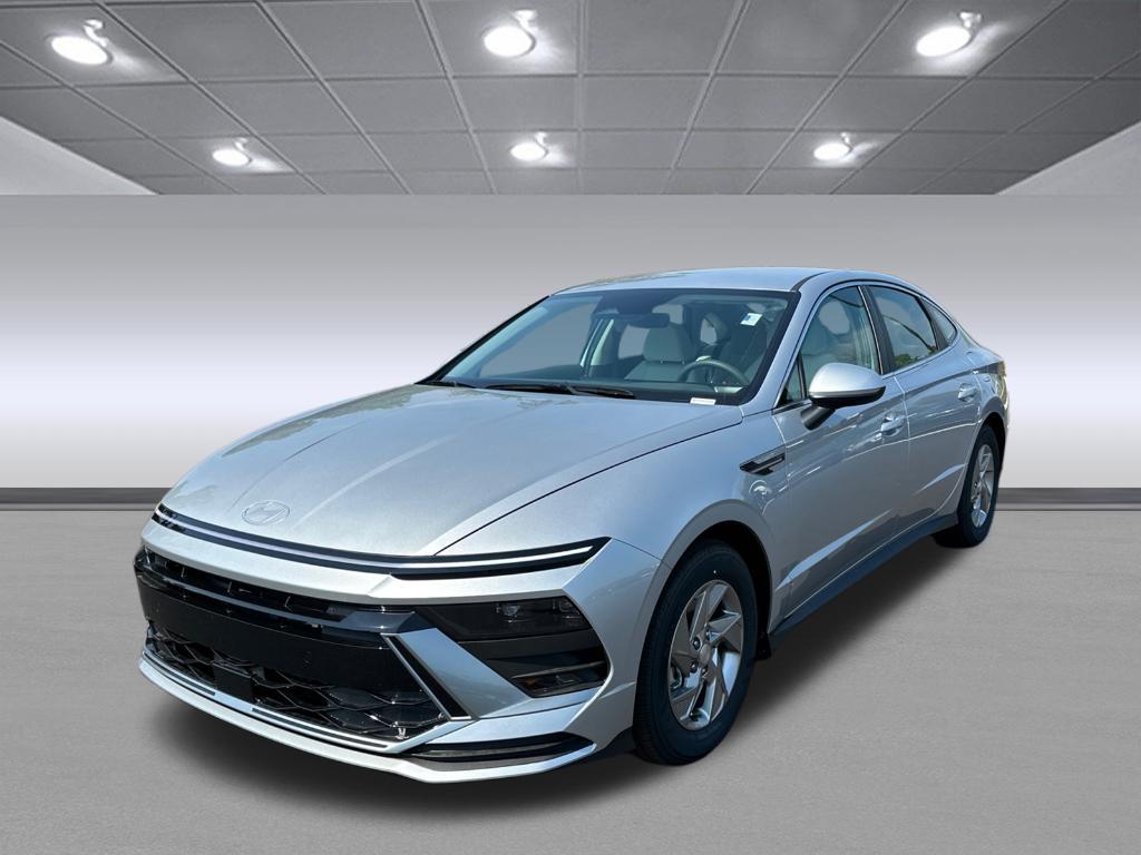 new 2025 Hyundai Sonata car, priced at $28,821