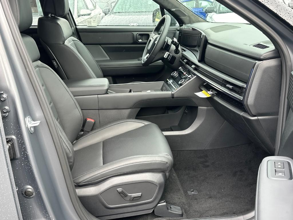 new 2025 Hyundai Santa Fe car, priced at $48,951