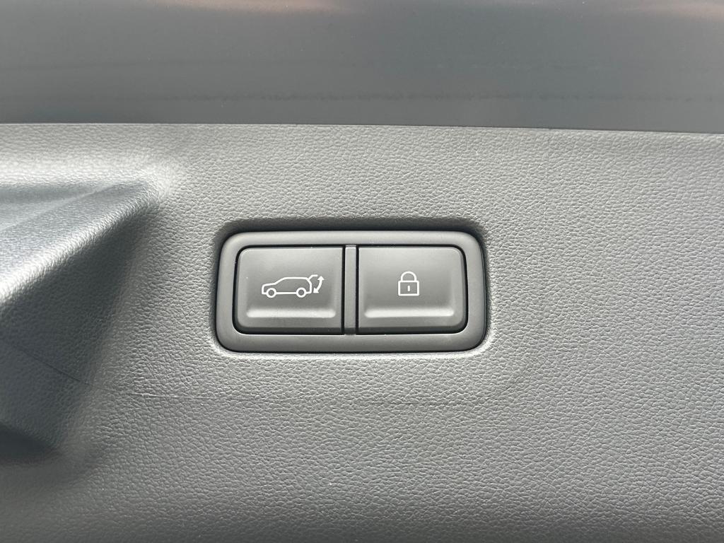 new 2025 Hyundai Santa Fe car, priced at $48,951