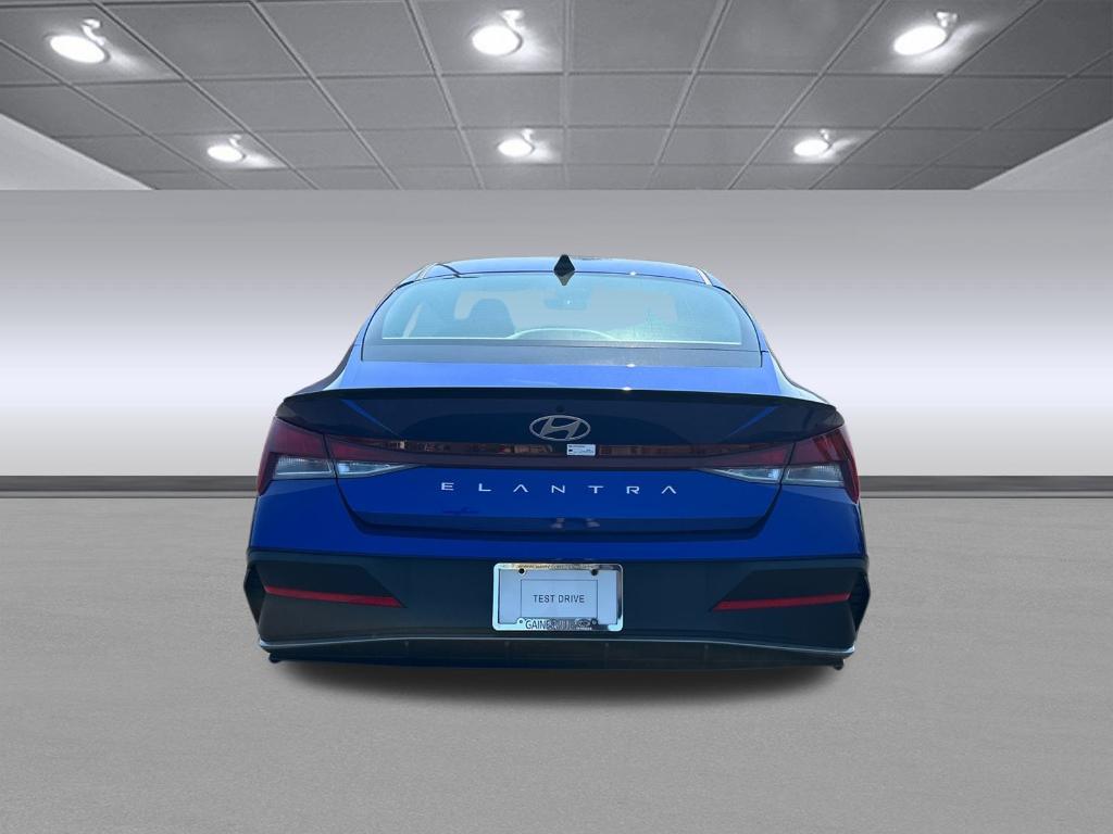new 2025 Hyundai Elantra car, priced at $25,171
