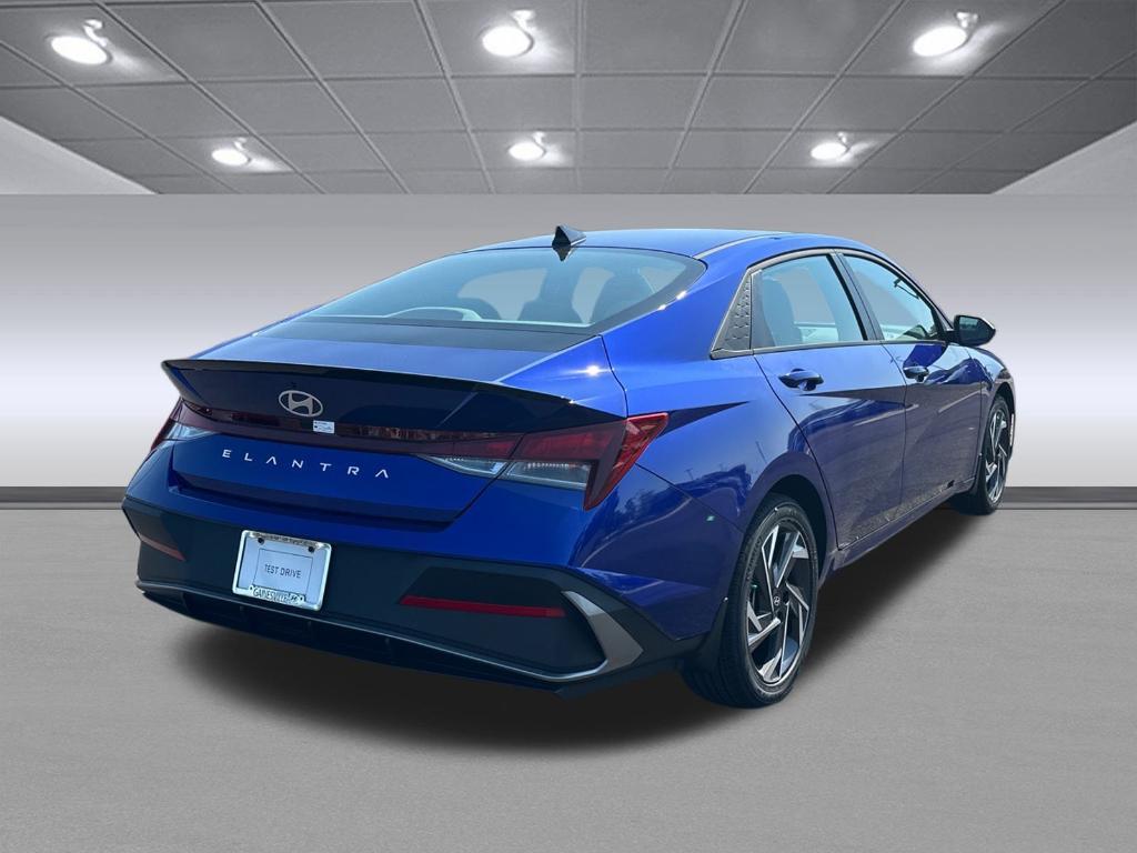 new 2025 Hyundai Elantra car, priced at $25,171
