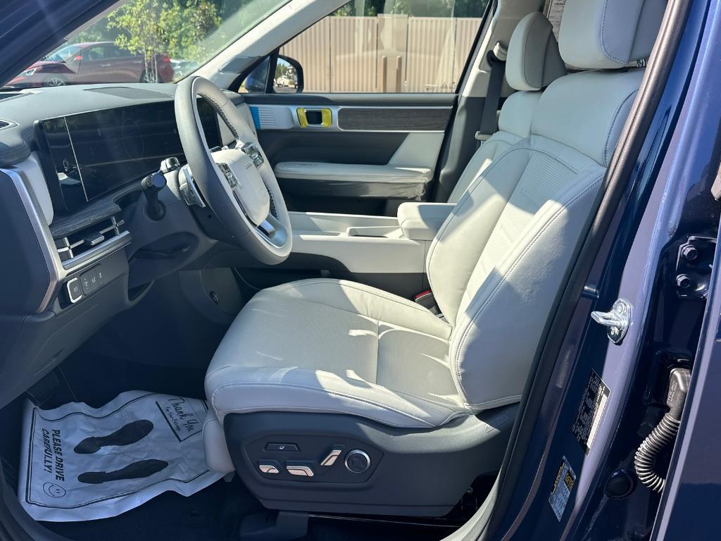 new 2025 Hyundai SANTA FE HEV car, priced at $51,086