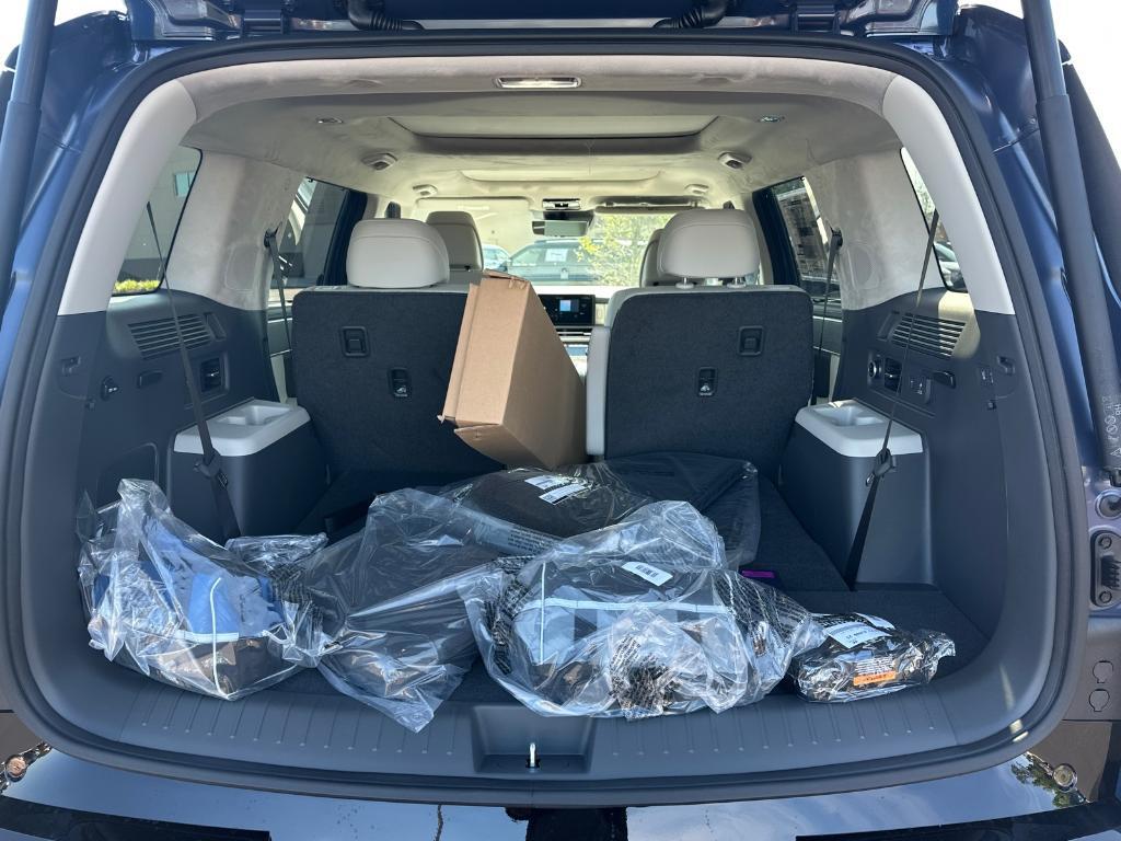 new 2025 Hyundai SANTA FE HEV car, priced at $51,086