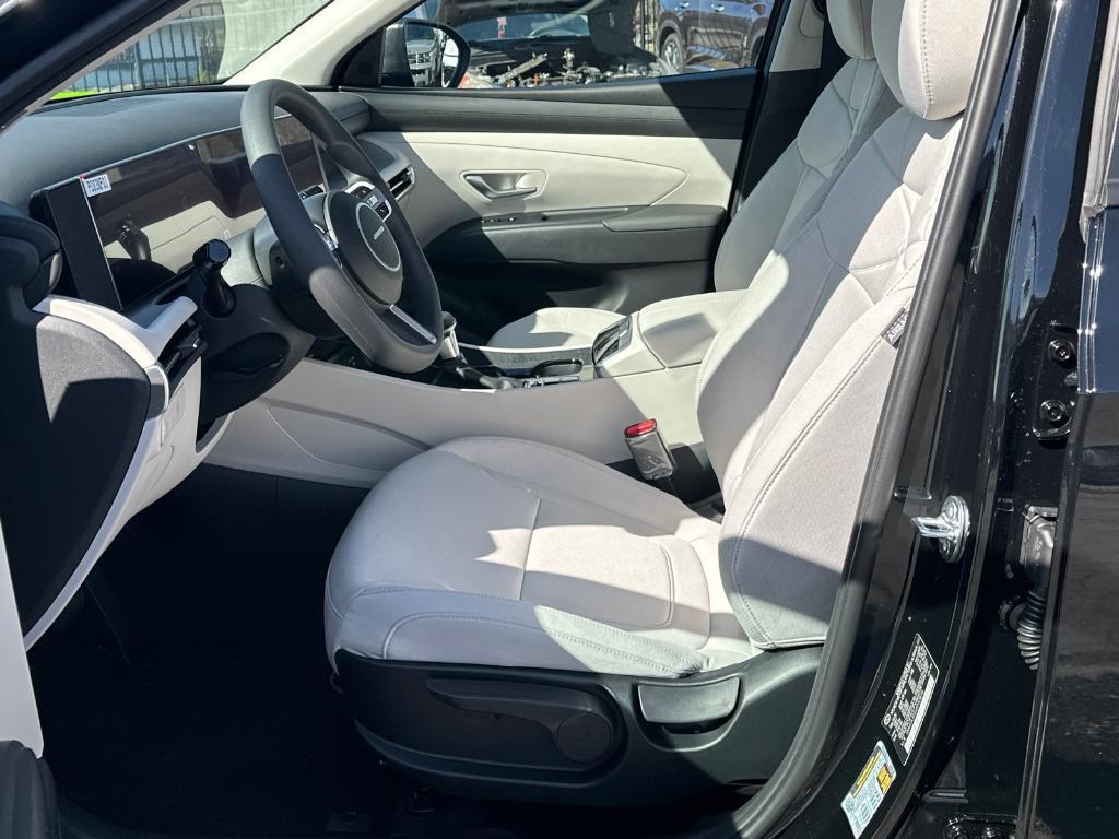 new 2025 Hyundai Tucson car, priced at $28,451