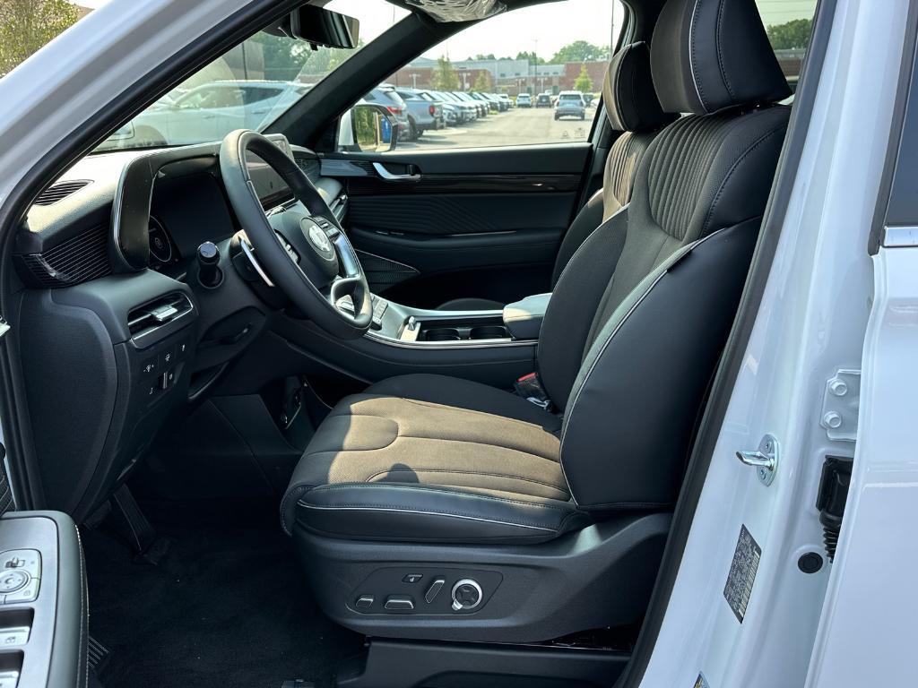 new 2025 Hyundai Palisade car, priced at $57,316