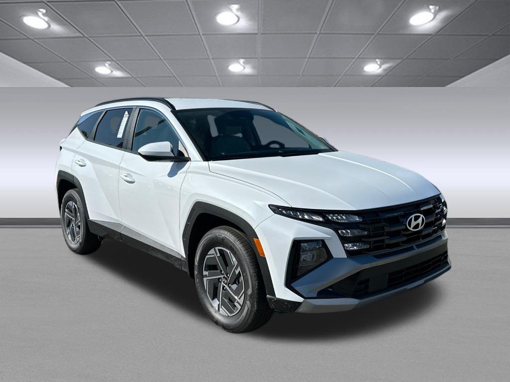 new 2025 Hyundai TUCSON Hybrid car, priced at $34,931
