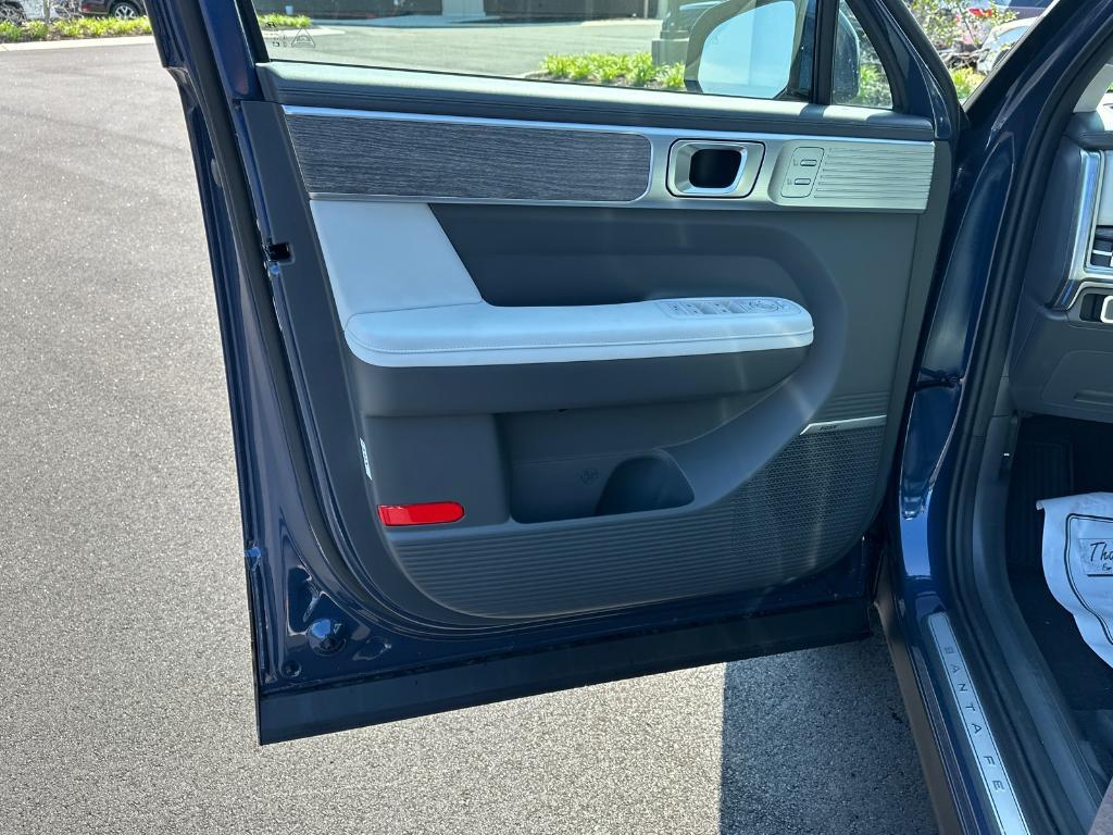 new 2025 Hyundai SANTA FE HEV car, priced at $51,061