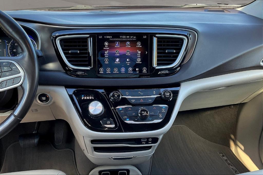 used 2017 Chrysler Pacifica car, priced at $11,152