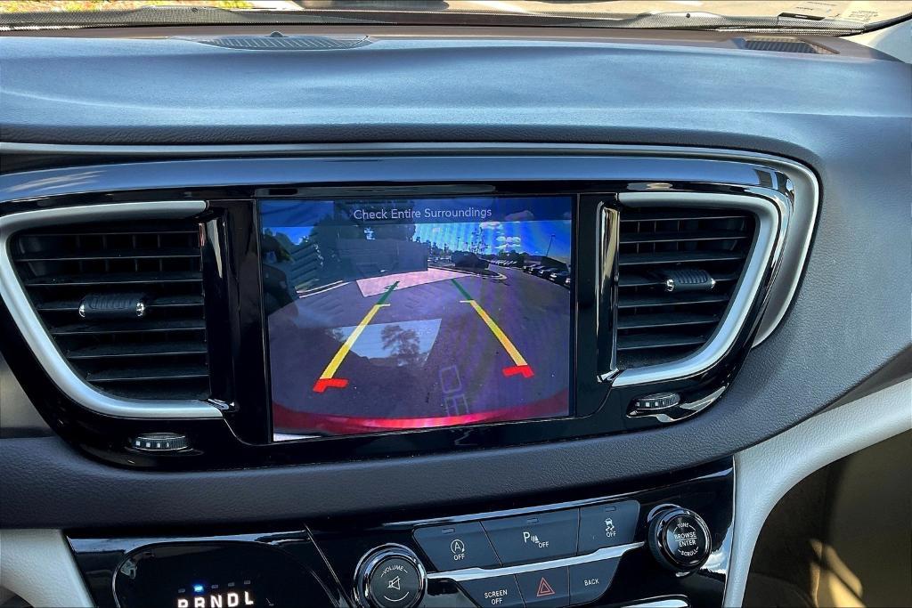 used 2017 Chrysler Pacifica car, priced at $11,152