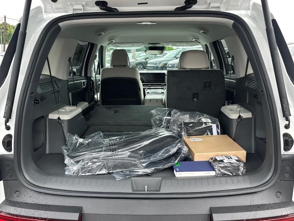 new 2025 Hyundai Santa Fe car, priced at $36,451