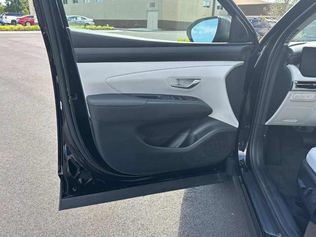 new 2025 Hyundai Tucson car, priced at $31,496