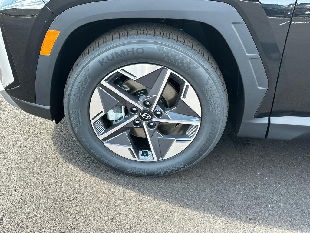 new 2025 Hyundai Tucson car, priced at $31,496