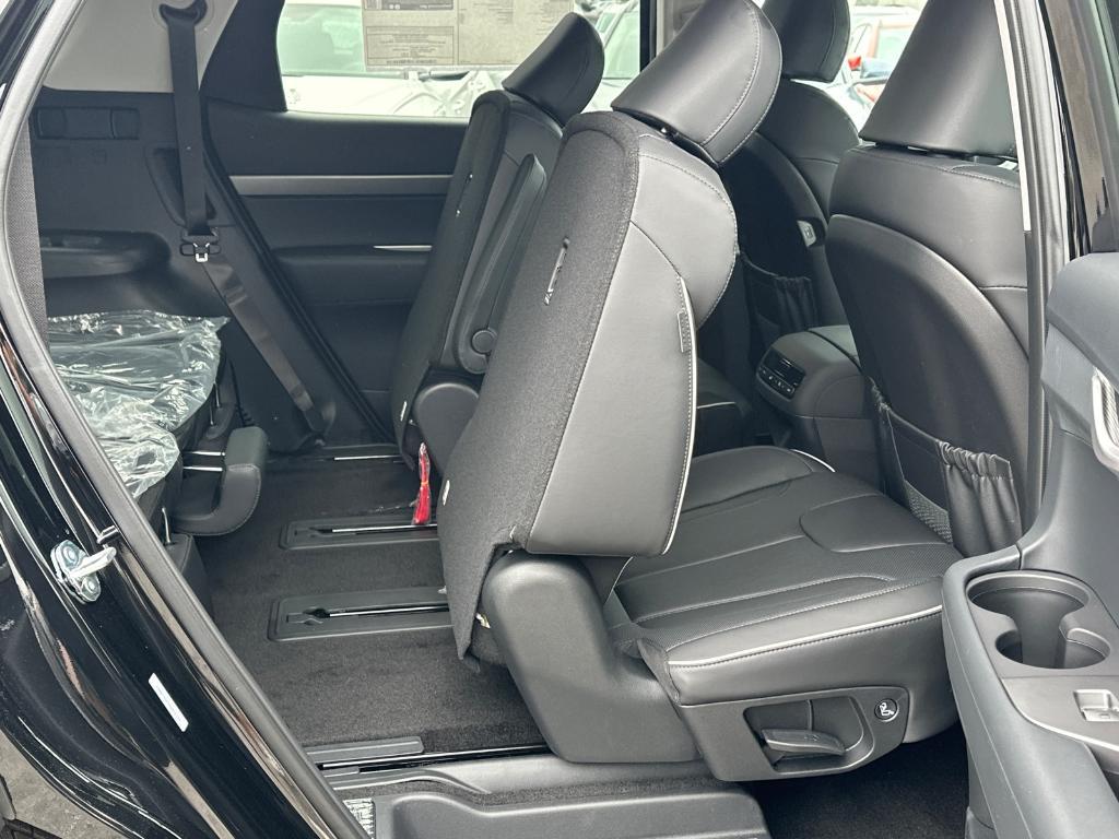 new 2025 Hyundai Palisade car, priced at $41,666