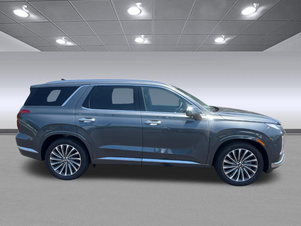 new 2025 Hyundai Palisade car, priced at $52,566