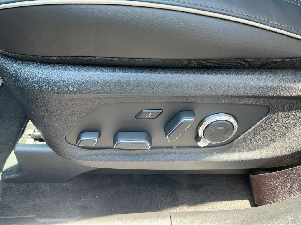 new 2025 Hyundai Palisade car, priced at $52,566