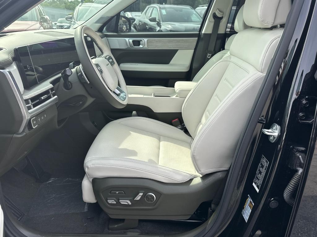 new 2025 Hyundai SANTA FE HEV car, priced at $47,556