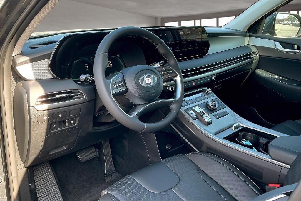 new 2025 Hyundai Palisade car, priced at $41,916