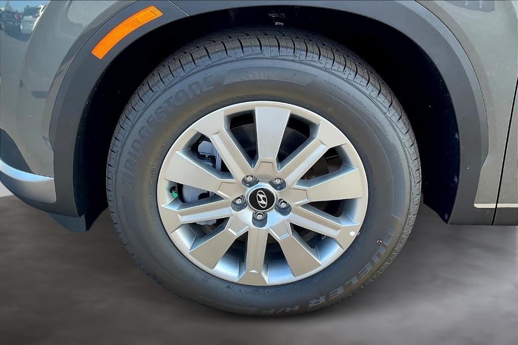 new 2025 Hyundai Palisade car, priced at $41,916