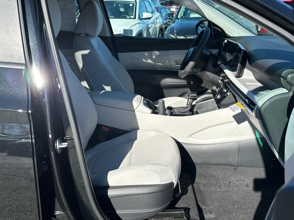new 2025 Hyundai Tucson car, priced at $30,686