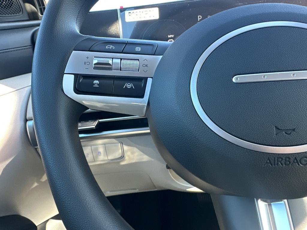 new 2025 Hyundai Tucson car, priced at $30,686