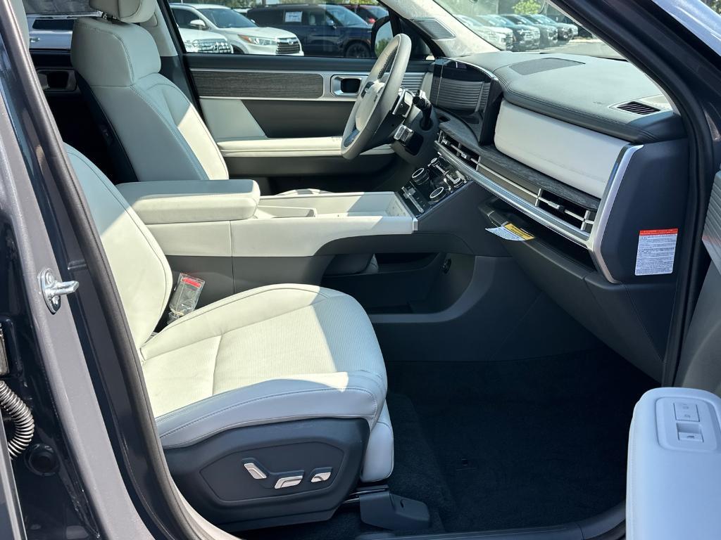 new 2025 Hyundai SANTA FE HEV car, priced at $49,346
