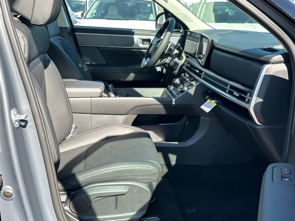 new 2025 Hyundai Santa Fe car, priced at $43,255
