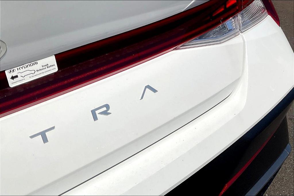 new 2025 Hyundai Elantra car, priced at $26,135