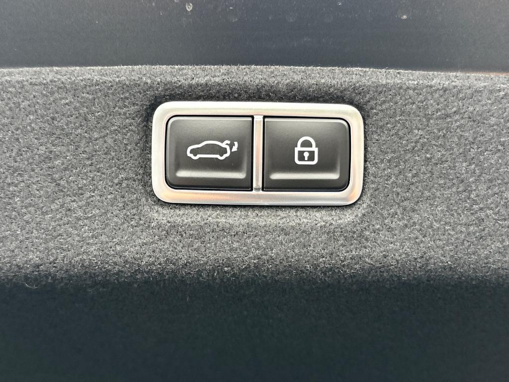 new 2025 Hyundai Sonata Hybrid car, priced at $39,739