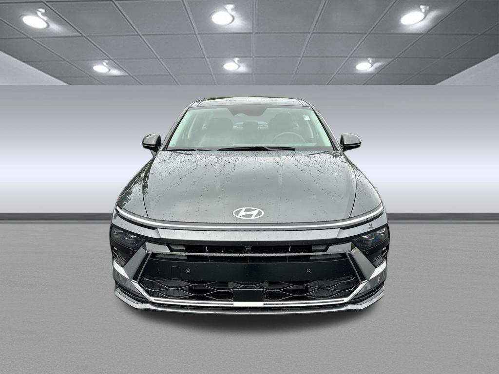 new 2025 Hyundai Sonata Hybrid car, priced at $39,739