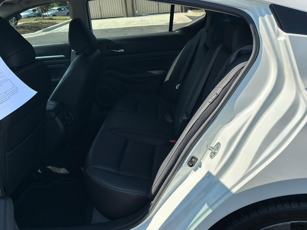used 2019 Nissan Altima car, priced at $22,399
