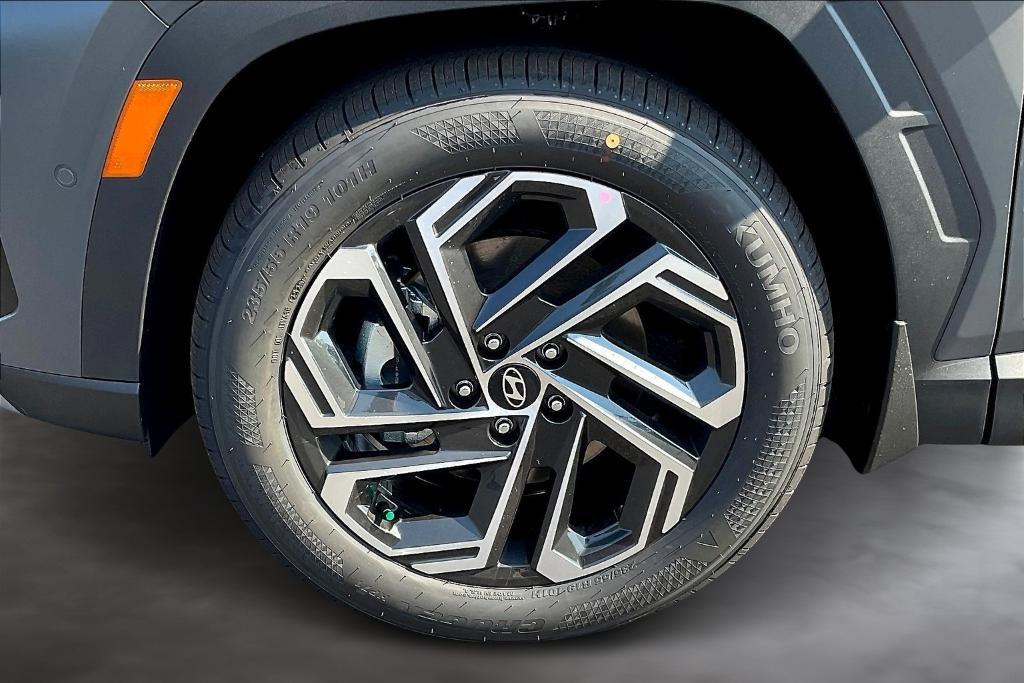 new 2025 Hyundai Tucson car, priced at $41,901