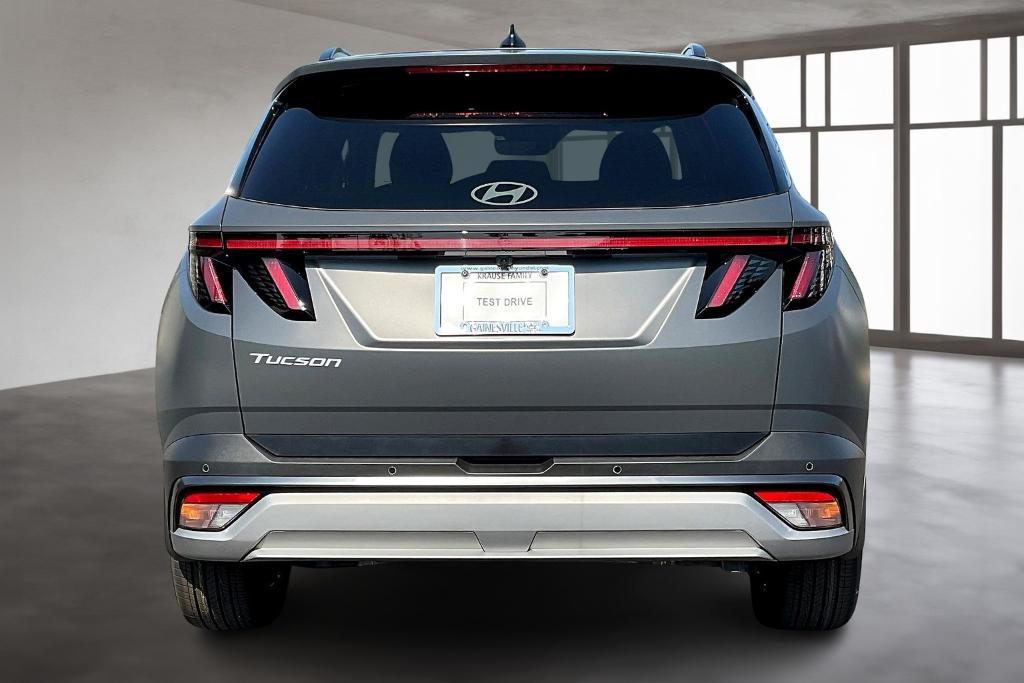 new 2025 Hyundai Tucson car, priced at $41,901