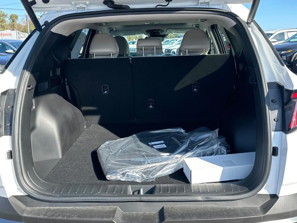 new 2025 Hyundai Tucson car, priced at $34,281