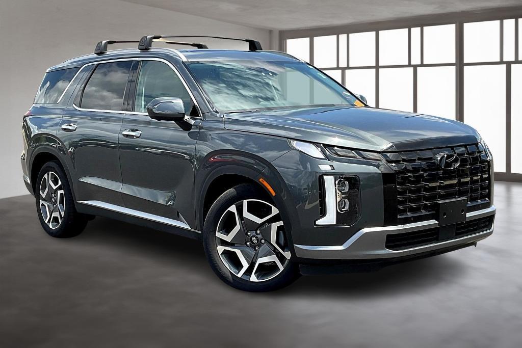 used 2024 Hyundai Palisade car, priced at $35,601