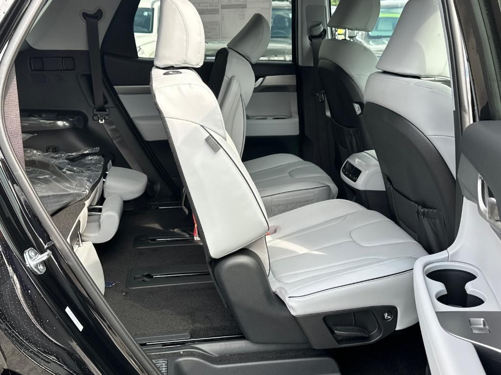 new 2025 Hyundai Palisade car, priced at $41,941