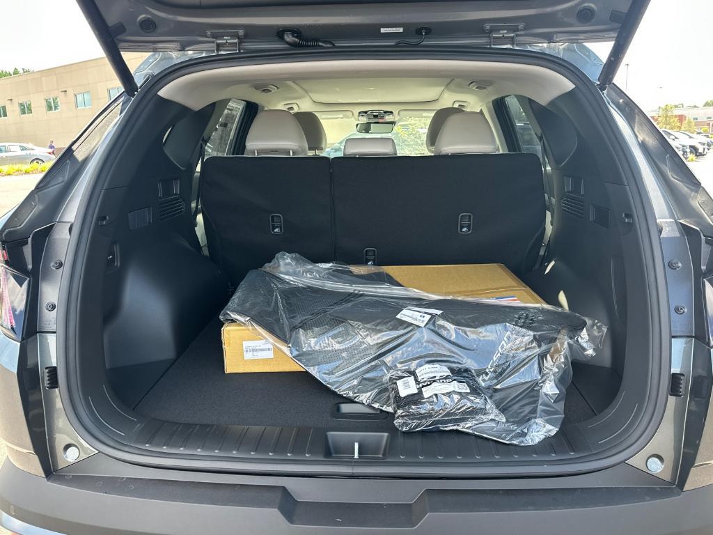 new 2025 Hyundai TUCSON Hybrid car, priced at $43,361