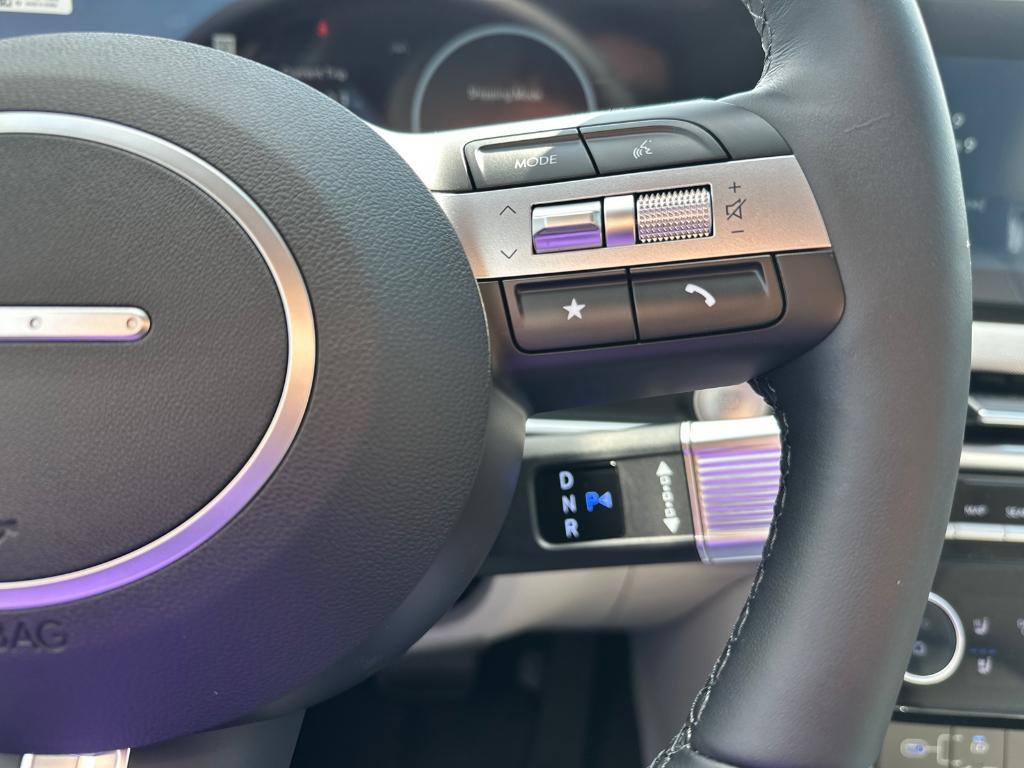new 2025 Hyundai TUCSON Hybrid car, priced at $43,361