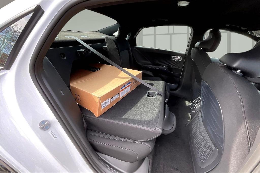 new 2025 Hyundai IONIQ 6 car, priced at $36,526