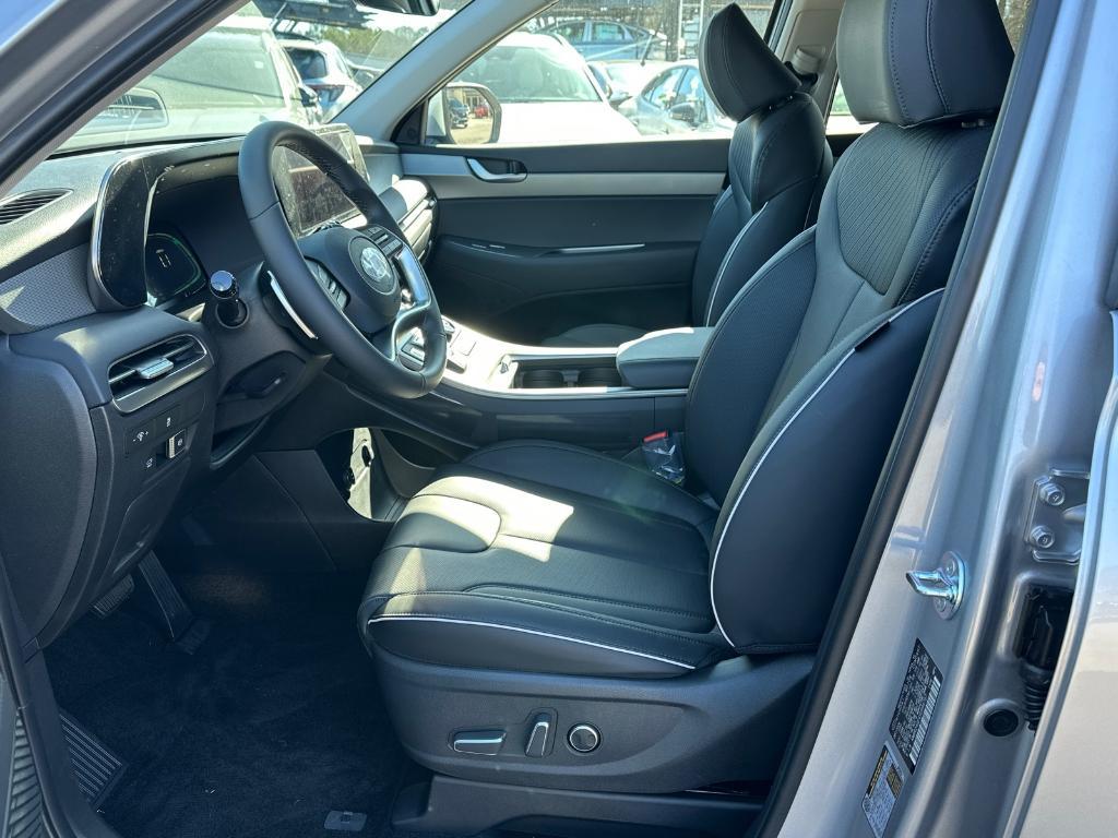new 2025 Hyundai Palisade car, priced at $41,141